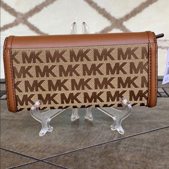 MICHAEL KORS FULTON LG FLP CONTINENTAL WALLET - Picture 4 of 16